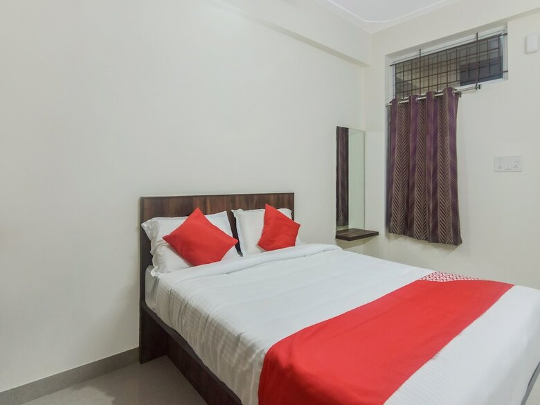 Hotel Oyo 12347 Mv Residency