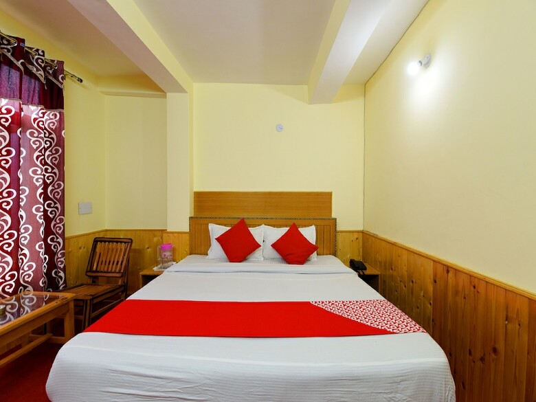 Hotel Oyo 15028 Kalpana Homestay