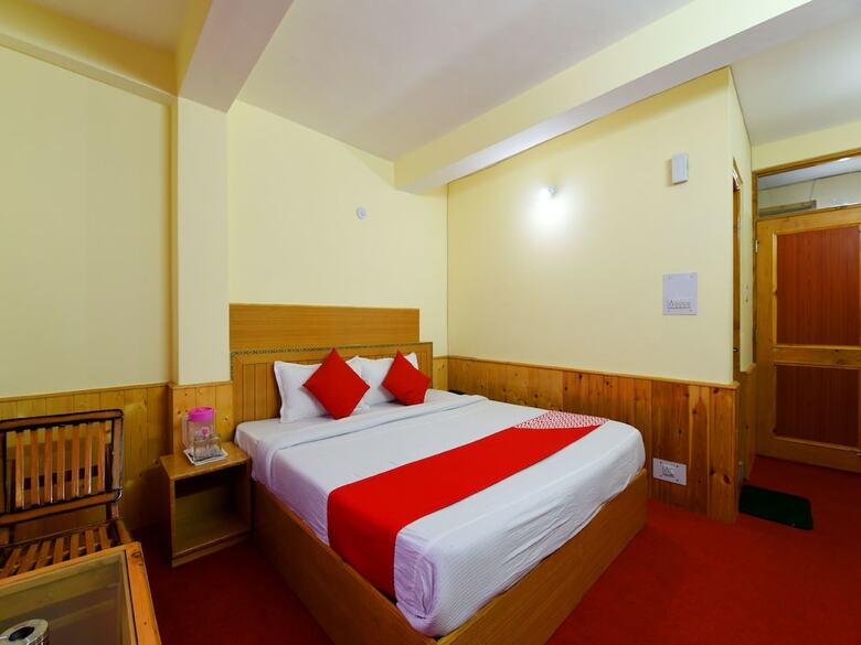 Hotel Oyo 15028 Kalpana Homestay