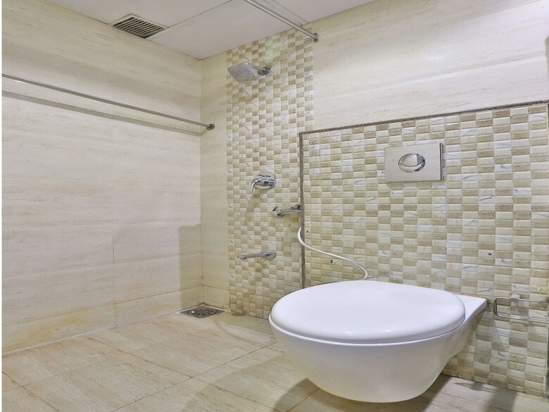 Hotel Oyo 13562 G K Convention Hall