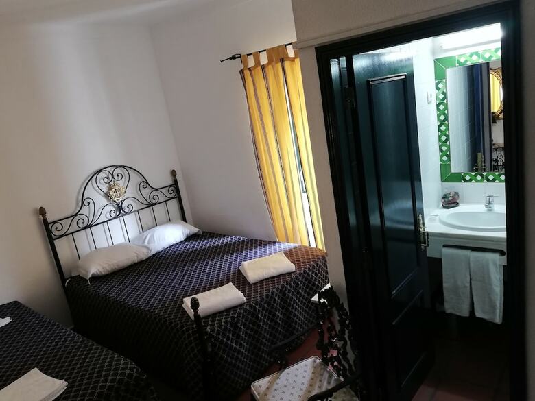 Hotel Os Manu�is