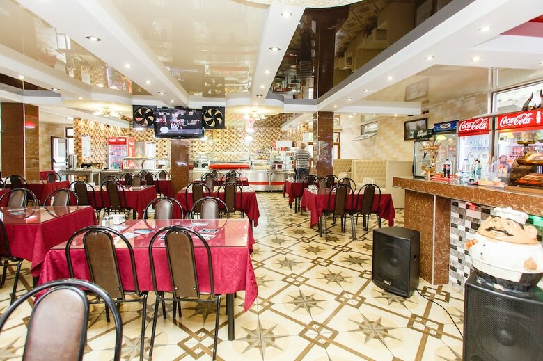 Versal 2 Hotel