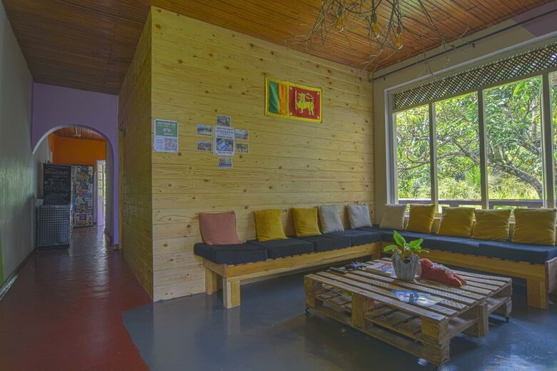 Hostal Jay's Bunks-kandy Hostel - Adults Only