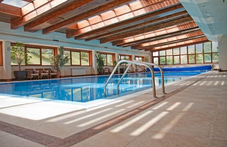 St. Ivan Rilski Hotel & Apartments