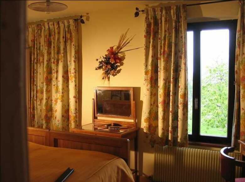 Agroturismo Casa Rossa Ai Colli
