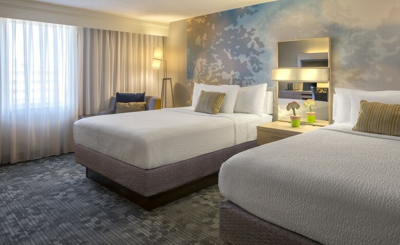 Hotel Courtyard By Marriott Cleveland Airport South
