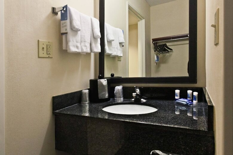 Hotel Fairfield Inn By Marriott Savannah Airport