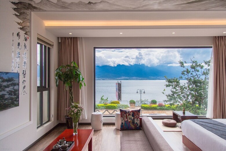 Hotel Beach House