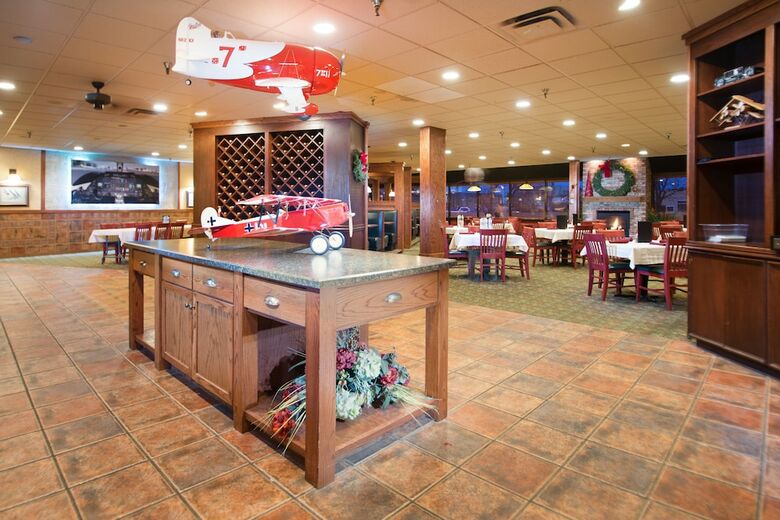 Crossroads Hotel At Huron Event Center