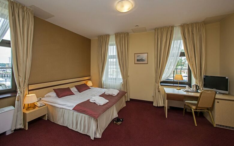 Old Mill Conference Hotel
