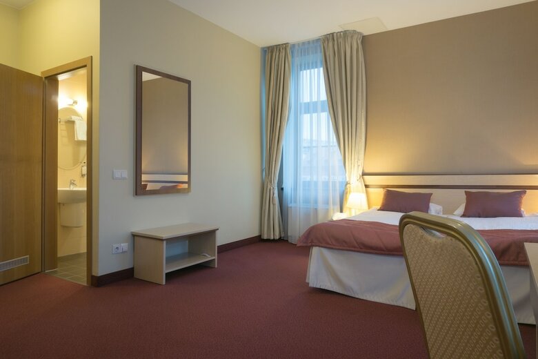 Old Mill Conference Hotel