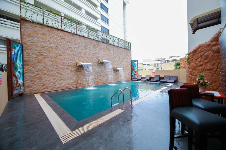 Leiview Hotel