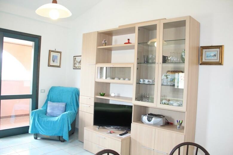 Feng Shui Pool House 28
