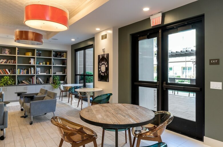 Apartamentos Bluebird Suites In Silicon Valley