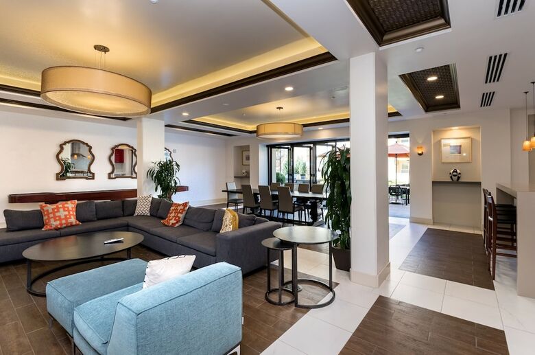 Apartamentos Bluebird Suites In Silicon Valley