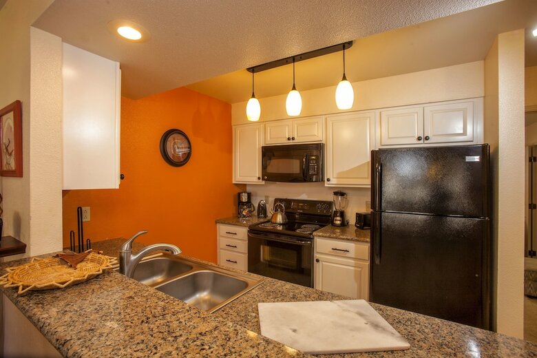 Kihei Bay Vista - Maui Condo & Home