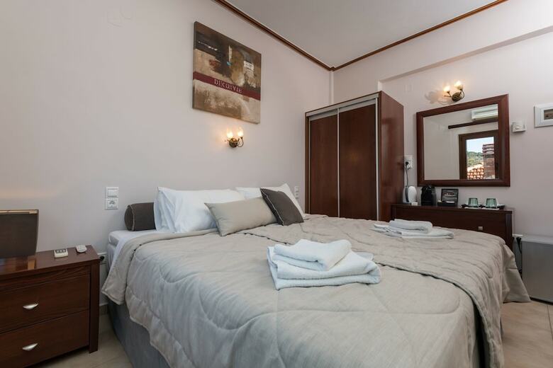 Tsikeli Hotel - Adults Only