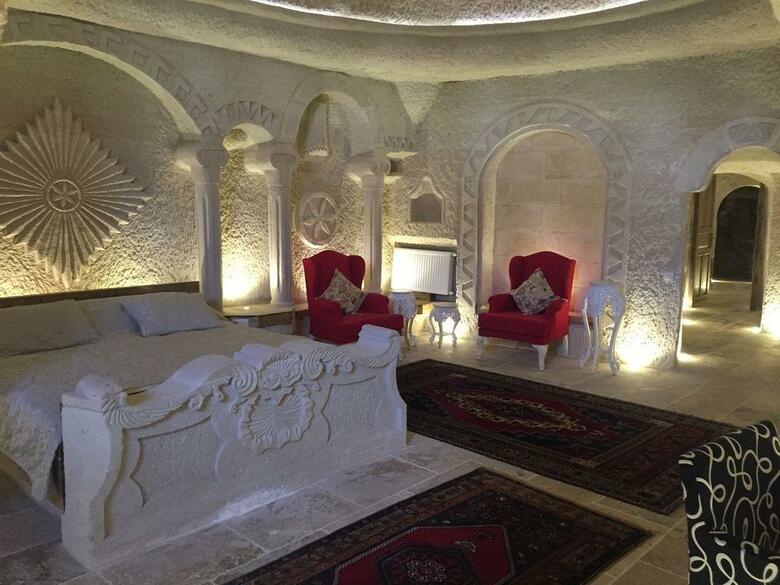 The Village Cave Hotel