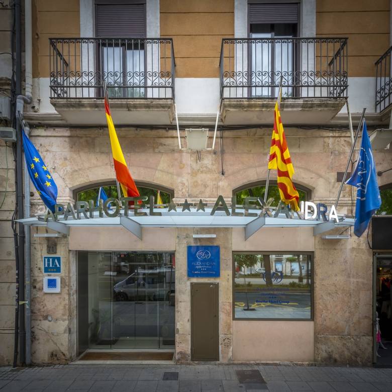 Alexandra Aparthotel