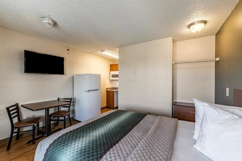 Hotel Hometowne Studios Dallas - Fort Worth