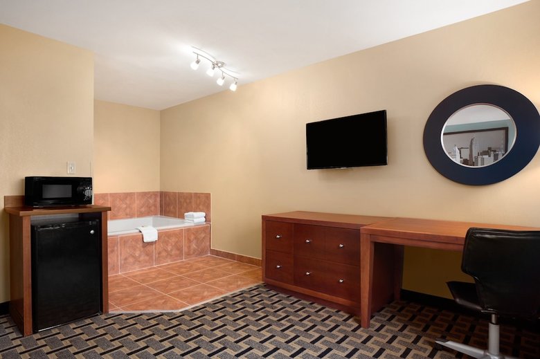 Hotel Super 8 By Wyndham Eddyville/kuttawa