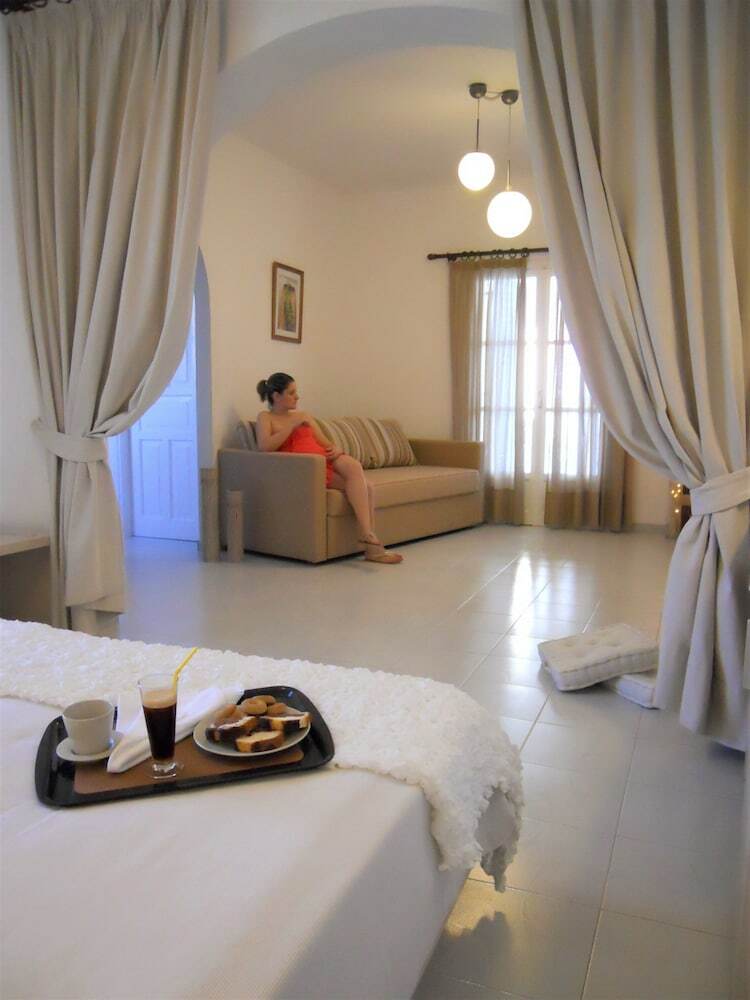 Kosmitis Hotel