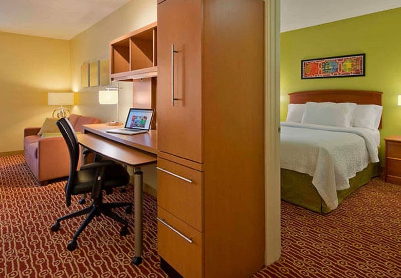 Hotel Towneplace Suites By Marriott Findlay