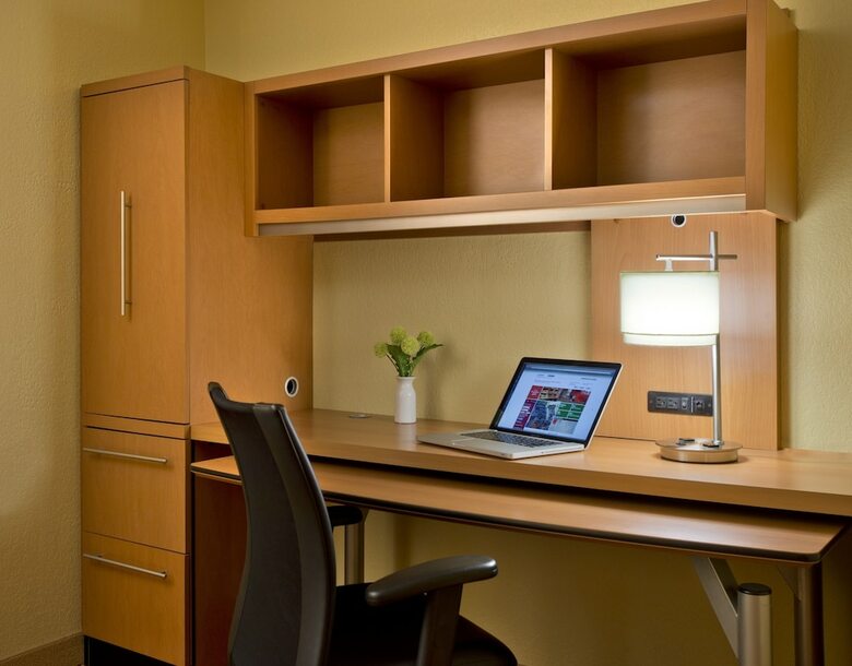 Hotel Towneplace Suites By Marriott Findlay