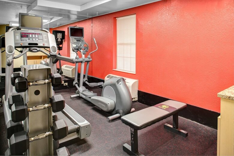 Hotel Towneplace Suites By Marriott Findlay