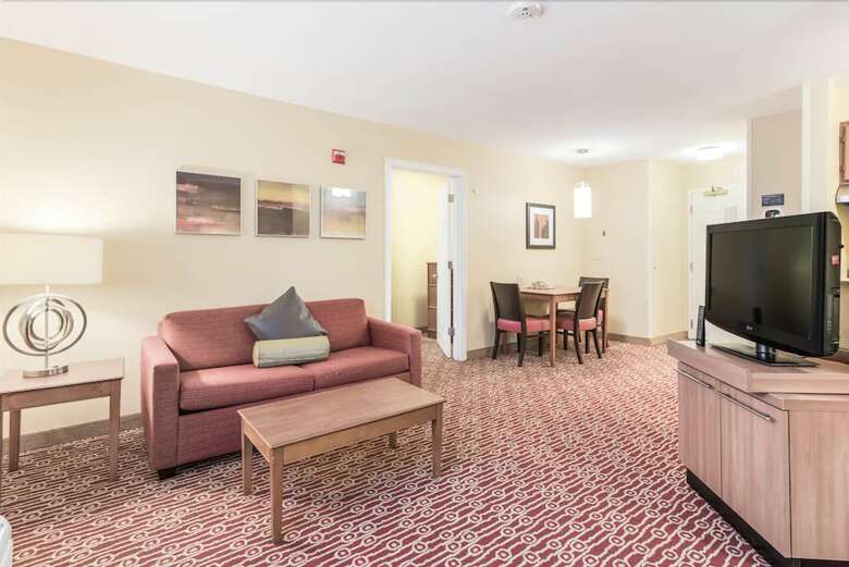 Aparthotel Mainstay Suites