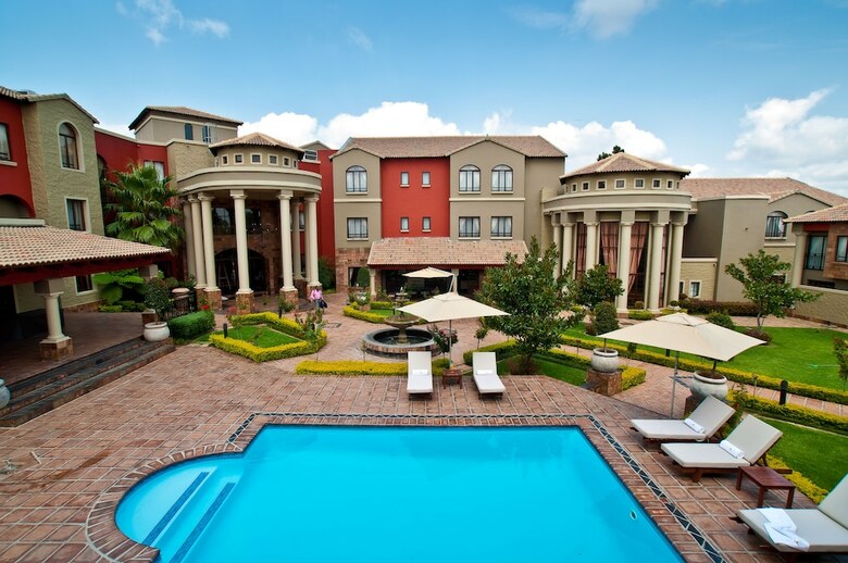 Forever Hotel At Centurion