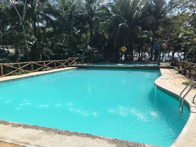 Hotel Paseo Verde Beach Resort