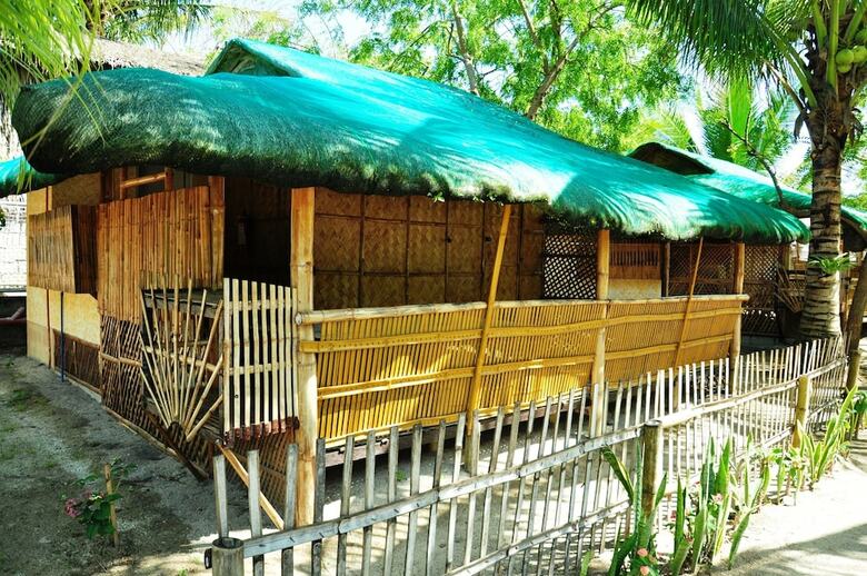 Hotel Paseo Verde Beach Resort