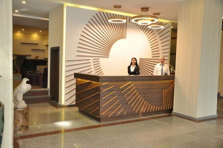Gold City Hotel