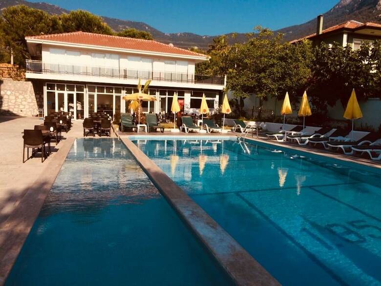Hotel De Huzur