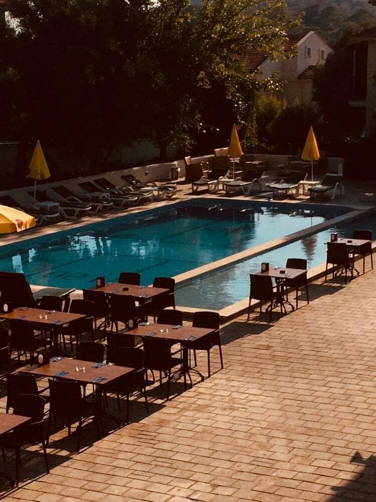 Hotel De Huzur