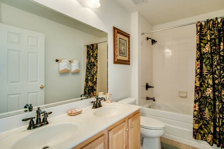 Villa The Getaway At Winwood Bay