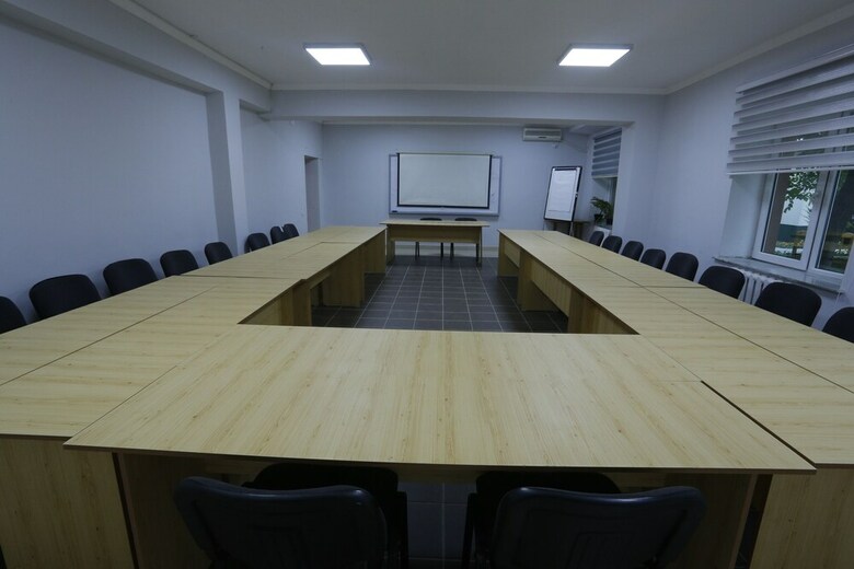 Tes Hotel