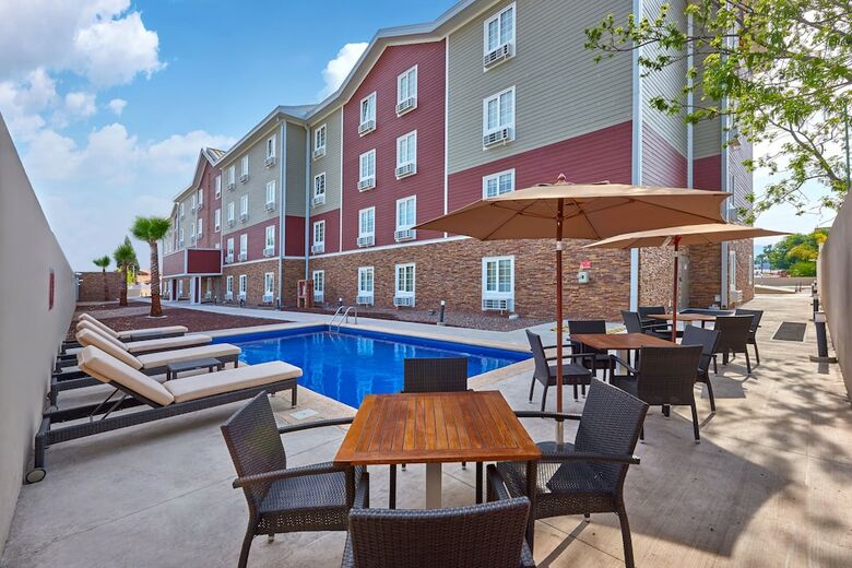Hotel Extended Suites Chihuahua La Juventud