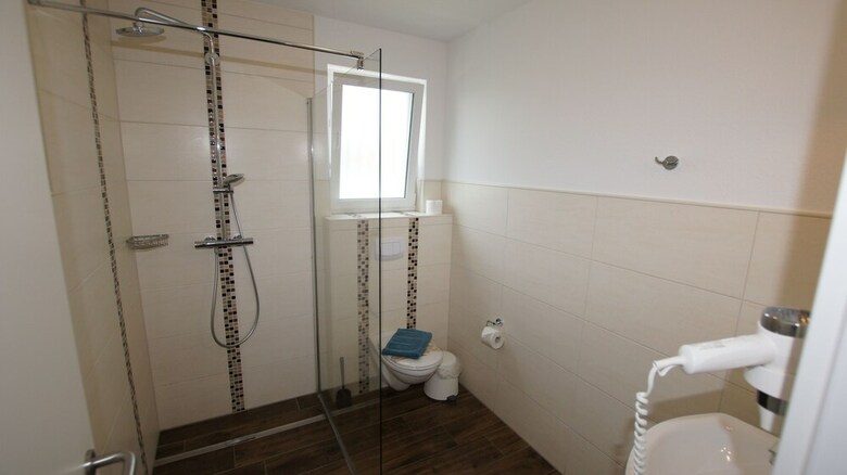 Hotel Dorfkrug B�sum