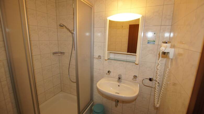 Hotel Dorfkrug B�sum