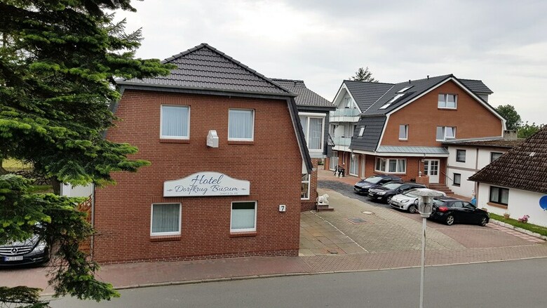 Hotel Dorfkrug B�sum