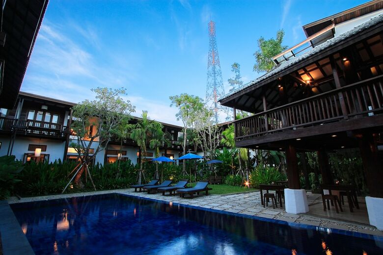 Hotel Banthai Village