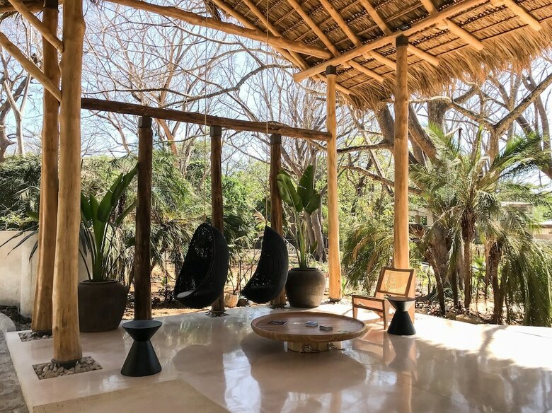 Hotel Nantipa - A Tico Beach Experience