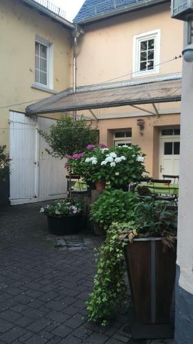 Hostal G�stehaus Priester