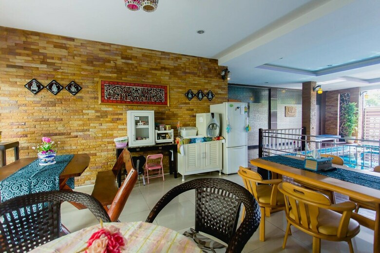 Hotel Koola Guesthouse