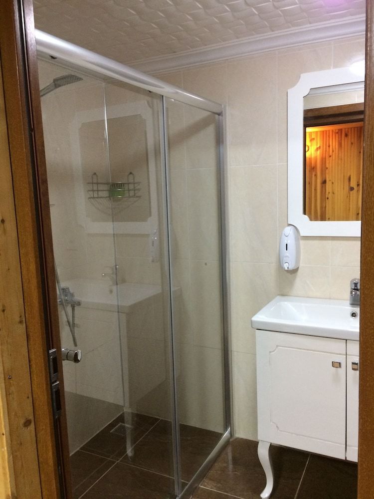 Hotel Elit Uzung�l Otel