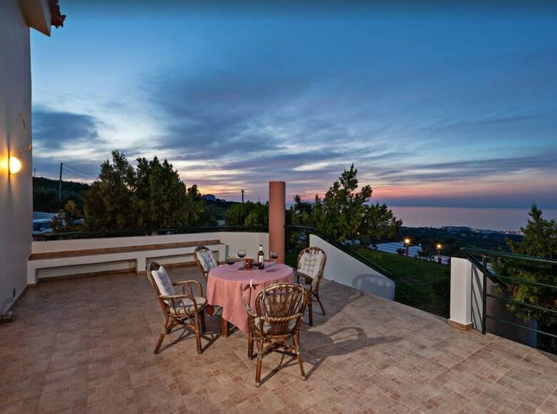 Villa Halepa Hill