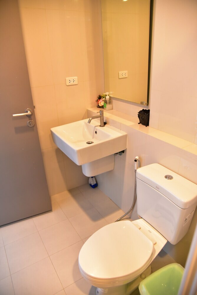 The Base Central Pattaya By Arawat