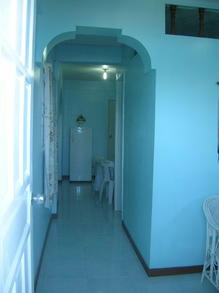 2br Unit 5 Jefrell Apartments